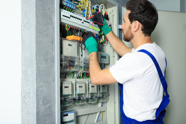 Best Affordable Emergency Electrician  in Syracuse, IN
